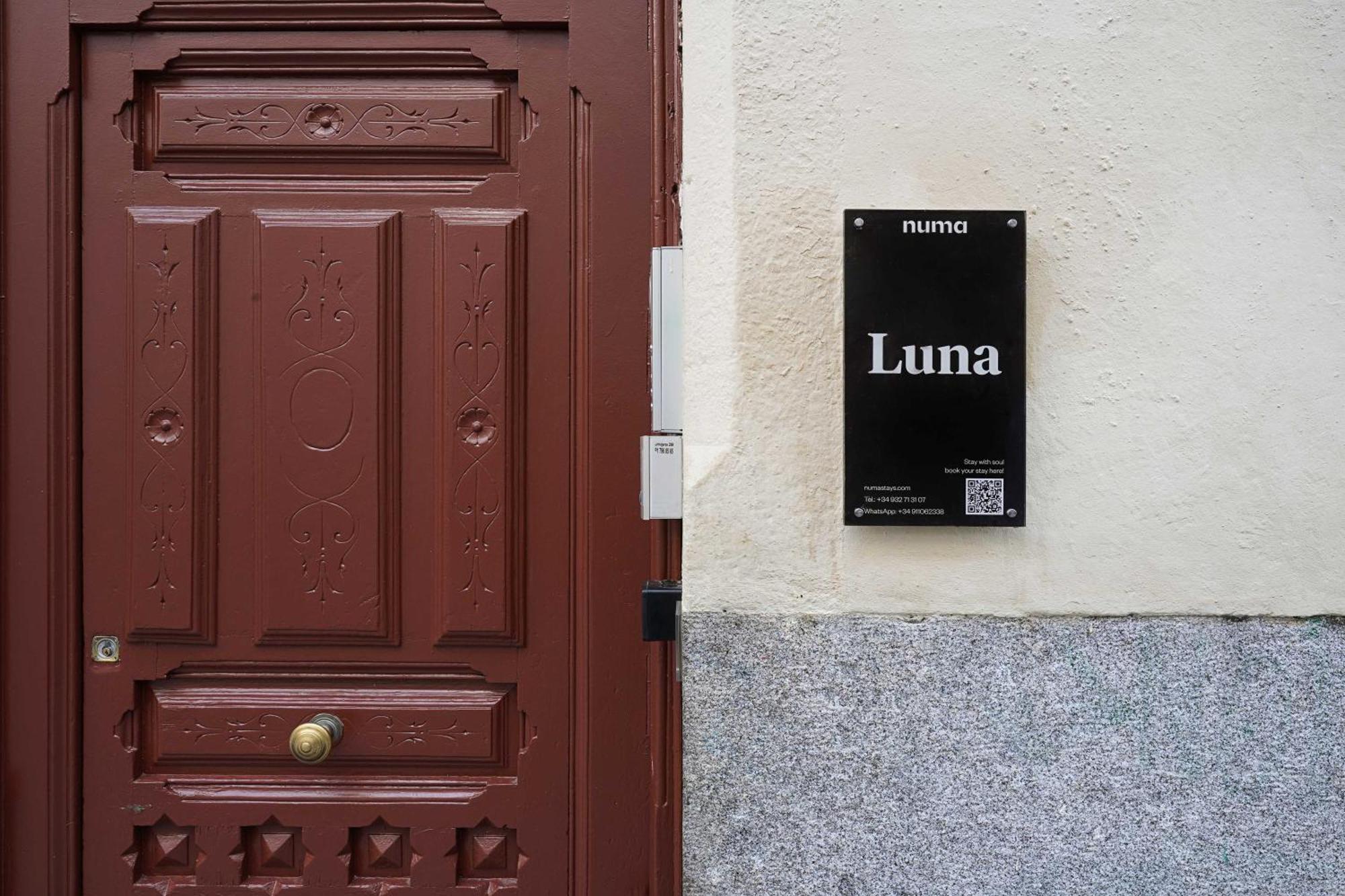Numa Madrid Luna Luaran gambar